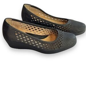 Naturalizer Shoes‎ Brelynn Wedge Pump Leather Black Laser Cut Comfort Siz…